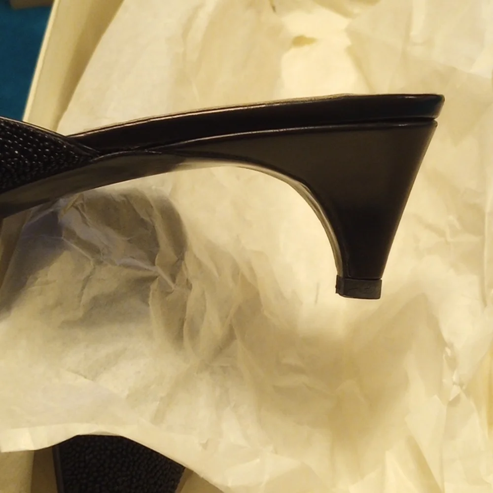 Isaac Mizrahi shoes, size 9 , beaded and leather Black - Picture 10 of 12